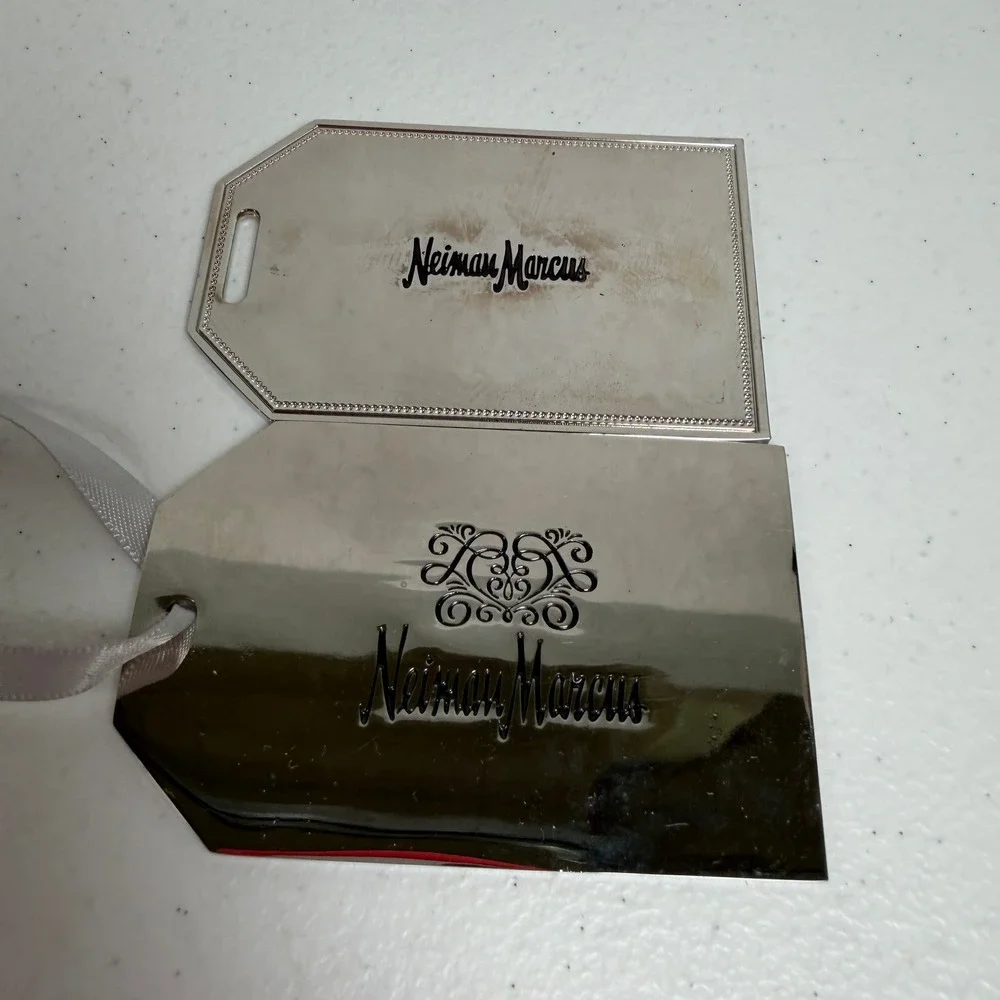 Neiman Marcus OS Metal Gift Tags Silver Heart of Giving Holiday Ornaments Set 2